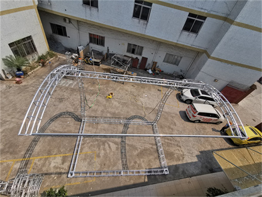 ���μܡ���Ʒ