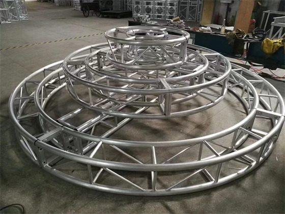 ���μܡ���Ʒ